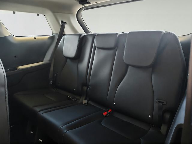 Used 2026 Kia Carnival Van