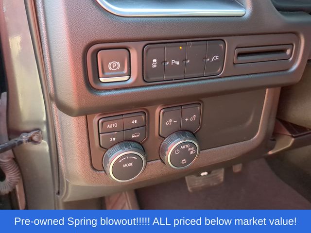 Used 2021 Shadow Gray Metallic Chevrolet RST image 26