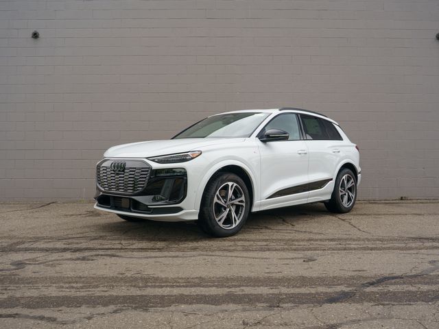 2027 Audi Q6 e-tron Premium