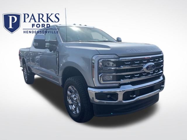 Iconic Silver Metallic 2024 Ford F-350 Super Duty Lariat Crew Cab 4WD Pickup Truck Four-Wheel Drive Automatic