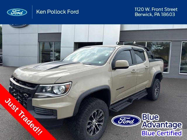 Sand Dune Metallic 2022 Chevrolet Colorado Pickup Truck Four-Wheel Drive 8-Speed Automatic