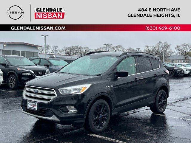 Shadow Black 2018 Ford Escape SE FWD SUV / Crossover Front-Wheel Drive 6-Speed Automatic