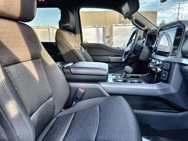 new 2025 Ford F-150 car, priced at $59,348