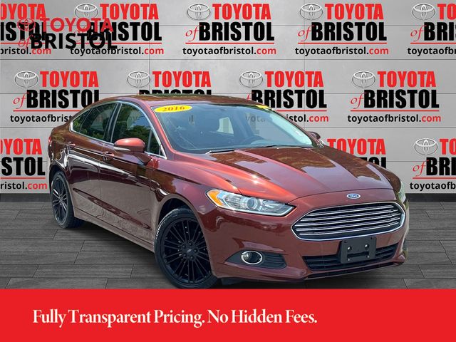 Bronze 2016 Ford Fusion SE Sedan Front-Wheel Drive 6-Speed Automatic