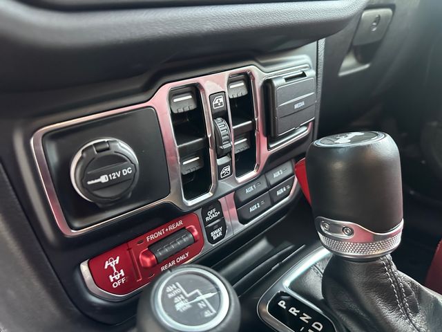 Used 2024 Black Jeep Rubicon 392 image 25