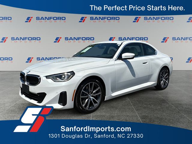 Mineral White Metallic 2022 BMW 2 Series Coupe Rear-Wheel Drive 8-Speed Automatic