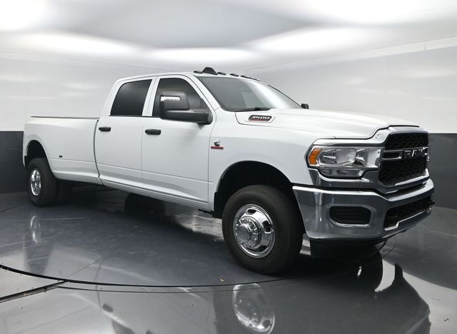 2024 Ram 3500 Tradesman - 3