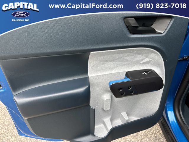 Used 2025 Blue Ford XLT image 17