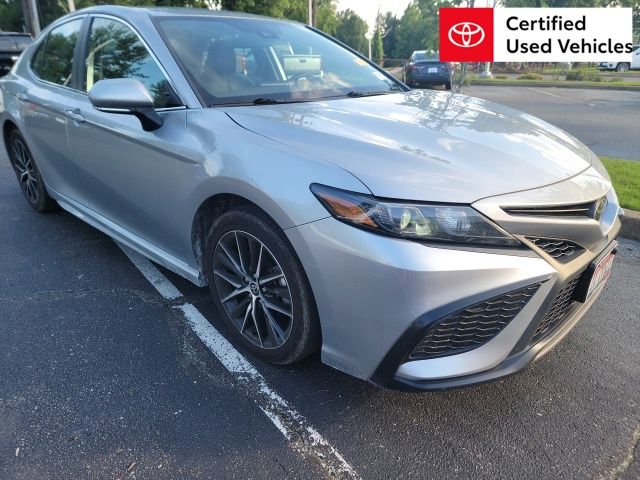 Celestial Silver Metallic 2023 Toyota Camry SE FWD Sedan Front-Wheel Drive 8-Speed Automatic