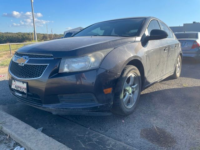 2014 Chevrolet Cruze 1LT Sedan FWD    