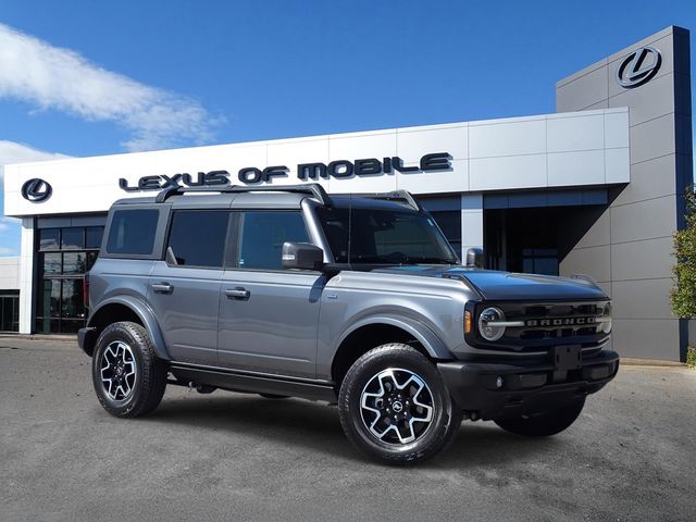 2024 Ford Bronco Outer Banks 4-Door 4WD