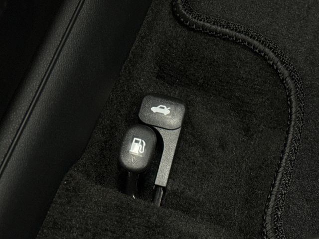New 2025 Hyundai Elantra Hybrid For Sale in Indianapolis, IN
