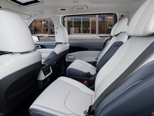 New 2026 Kia Carnival MPV Van