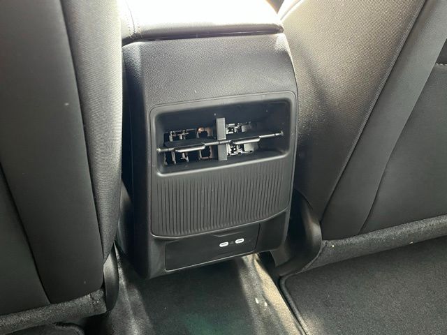 New 2026 Jeep Cherokee Limited For Sale in Highland, IN