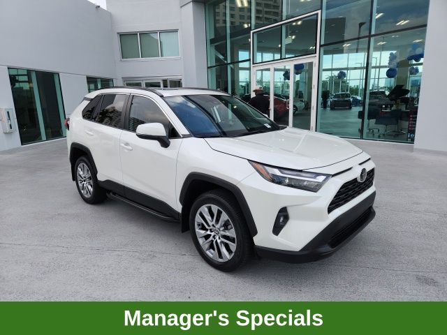 2022 Toyota RAV4 XLE Premium 2