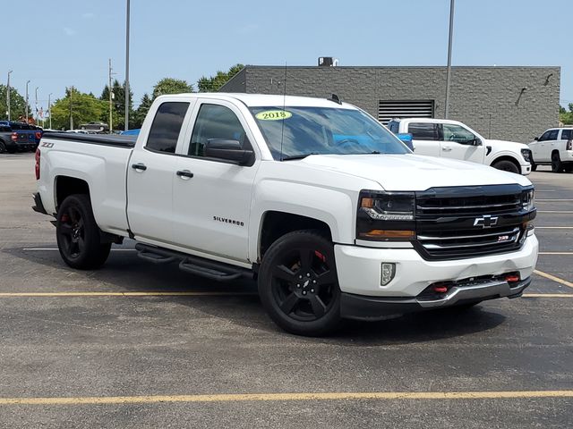 Summit White 2018 Chevrolet Silverado 1500 Pickup Truck Four-Wheel Drive 6-Speed Automatic Overdrive