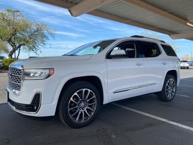 224332023 GMC Acadia Denali