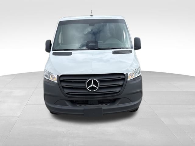 2025 Mercedes-Benz Sprinter 2500 Cargo 144 WB photo
