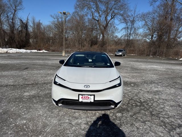 2024 Toyota Prius Limited 2