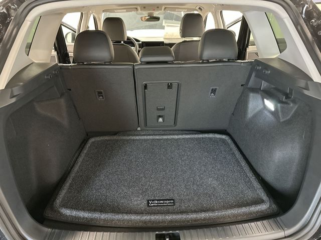 2026 Volkswagen Taos 1.5T SE Black Black at Subaru and VW of Moon Township