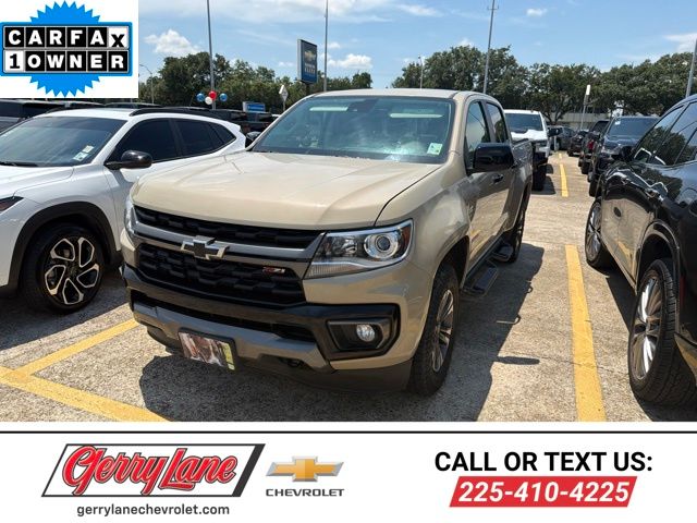 Sand Dune Metallic 2021 Chevrolet Colorado Pickup Truck Four-Wheel Drive 6-Speed Automatic