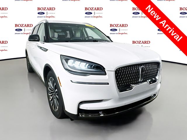 2022 Pristine White Metallic Tri-Coat Lincoln Aviator Reserve RWD SUV