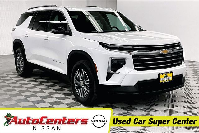 Summit White 2025 Chevrolet Traverse LT AWD SUV / Crossover Four-Wheel Drive 8-Speed Automatic