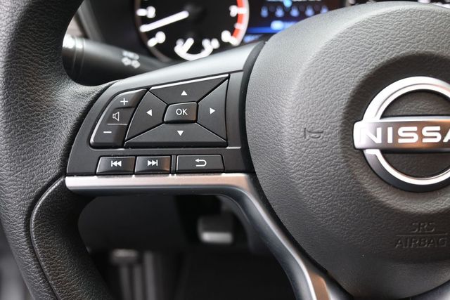 Used 2023 Nissan Altima Sedan
