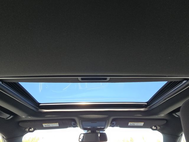 2023 Dodge Challenger SXT:168408A