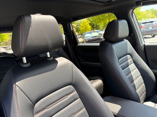 used 2025 Honda CR-V Hybrid car, priced at $36,995