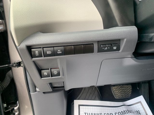 Used 2024 Toyota Sienna Van