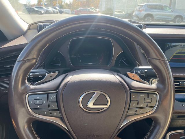 2018 Lexus LS  27