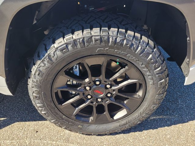 New 2025  Toyota Limited image 19