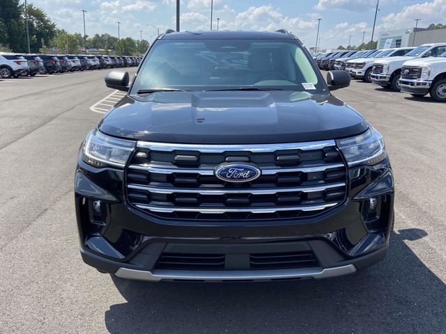 2025 Ford Explorer Active 26