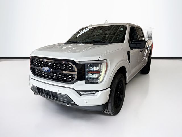 White Metallic 2021 Ford F-150 Platinum SuperCrew 4WD Pickup Truck Four-Wheel Drive Automatic