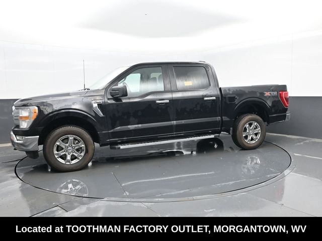 View vehicle photo 5