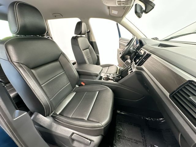 2023 Volkswagen Atlas 2.0T SE w/Technology Blue at Subaru and VW of Moon Township