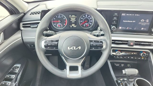 2022 Kia K5