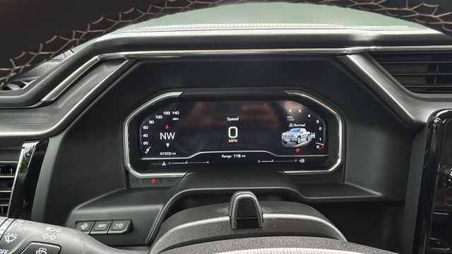 Used 2023 White GMC Denali Ultimate image 13