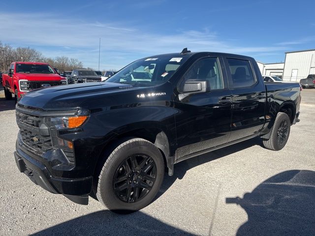 2025 Chevrolet Silverado 1500 Custom Crew Cab RWD