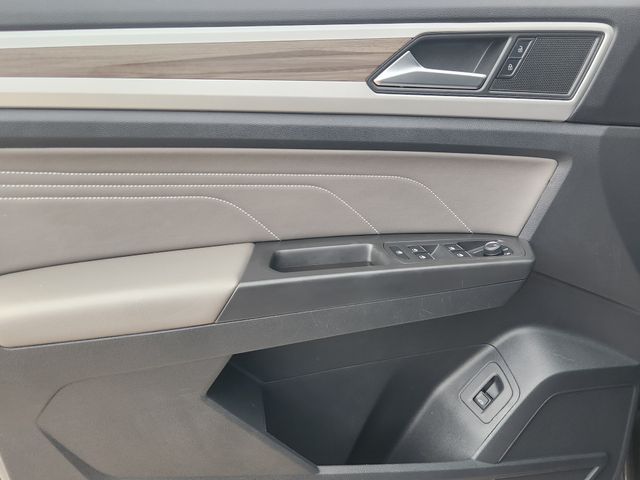 2023 Volkswagen Atlas SEL Gray at Texan Dodge Chrysler Jeep Ram