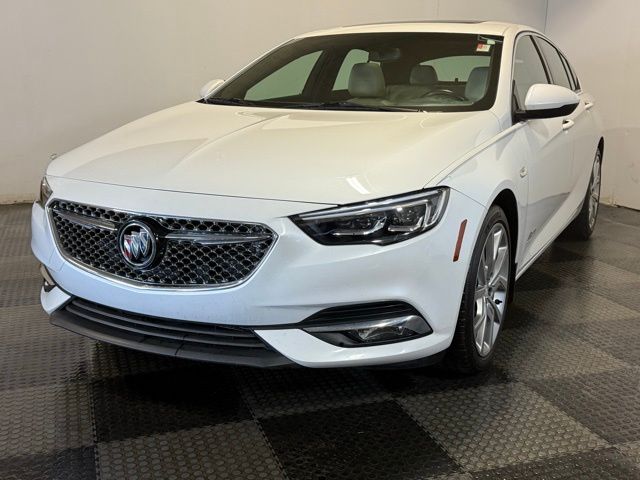 2020 Buick Regal Avenir photo