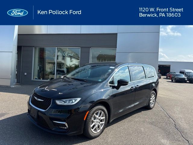 2025 Chrysler Pacifica  Minivan Tracción delantera 9 velocidades Automática