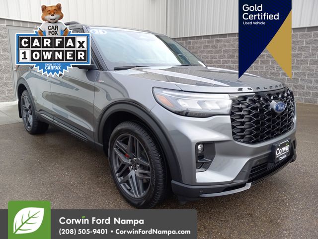 2025 Ford Explorer ST-Line AWD