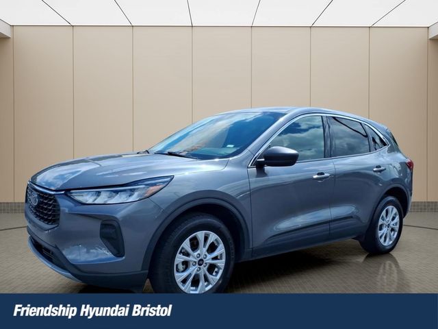 Carbonized Gray Metallic 2024 Ford Escape SUV / Crossover All-Wheel Drive 8-Speed Automatic