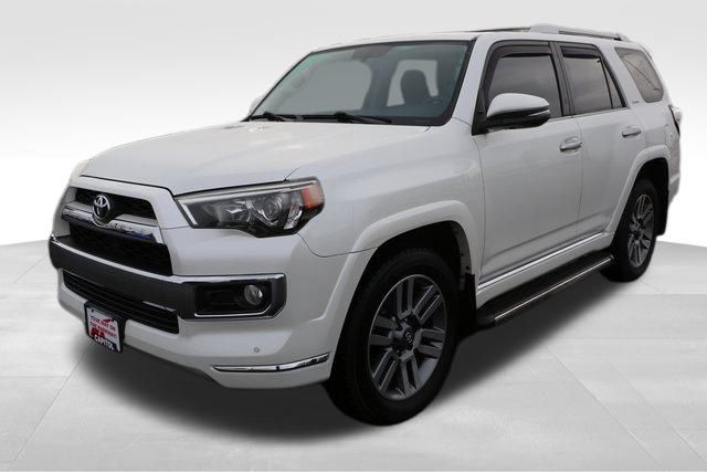 2014 Toyota 4Runner Limited 26