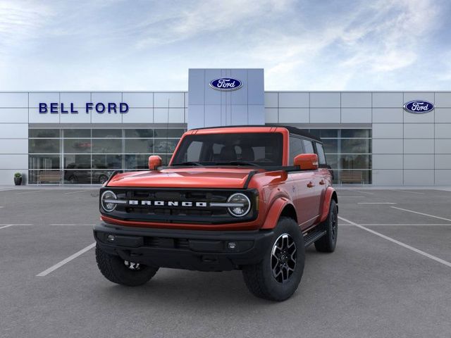 2024 Ford Bronco Outer Banks 2