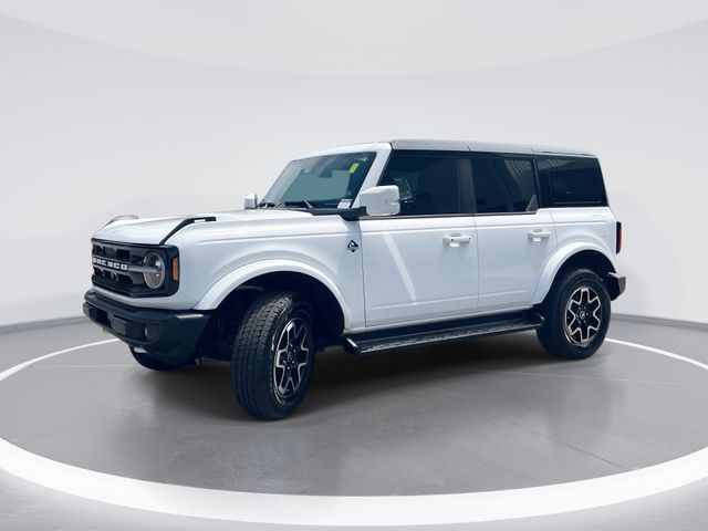 2025 Ford Bronco Outer Banks 4-Door 4WD