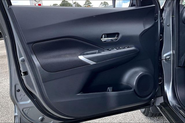 Used 2024 Nissan Kicks SV