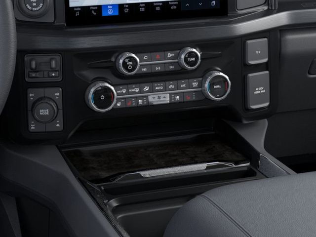 2025 Ford F-250 Super Duty Platinum